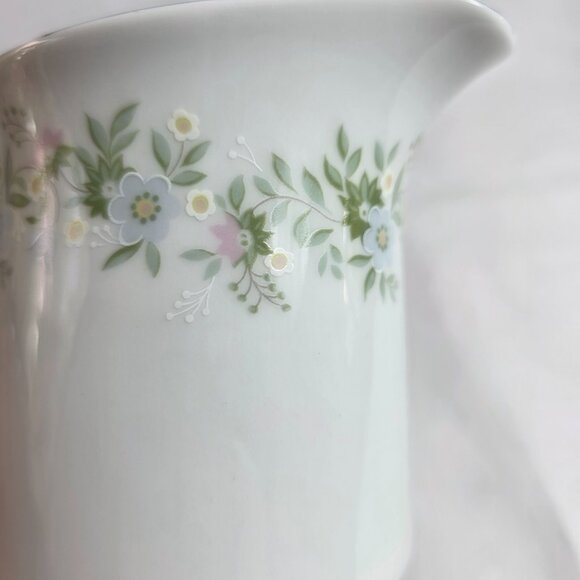 Johann Haviland Forever Spring Creamer White Floral Rim & Center - Picture 5 of 16